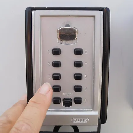 Kraft Pool & Klimaanlage Ac Ξενοδοχείο 2*