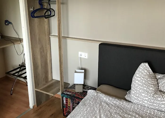 Kraft Alzey Worms A61 酒店